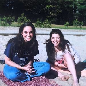 Meet your Posher, Maya